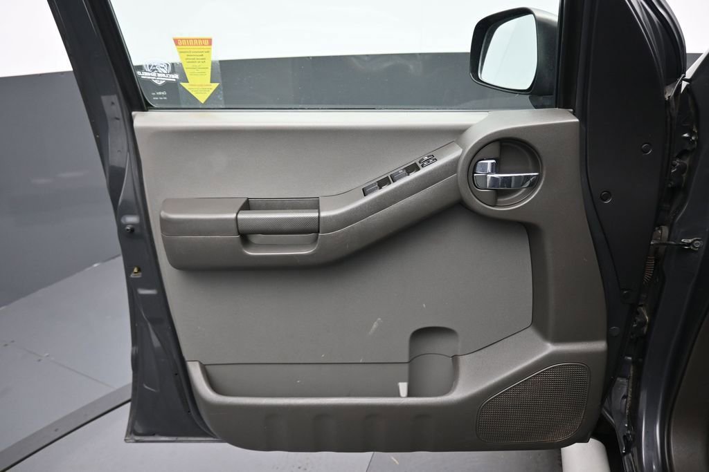 Used 2010 Nissan Xterra X AWD/4WD image 9