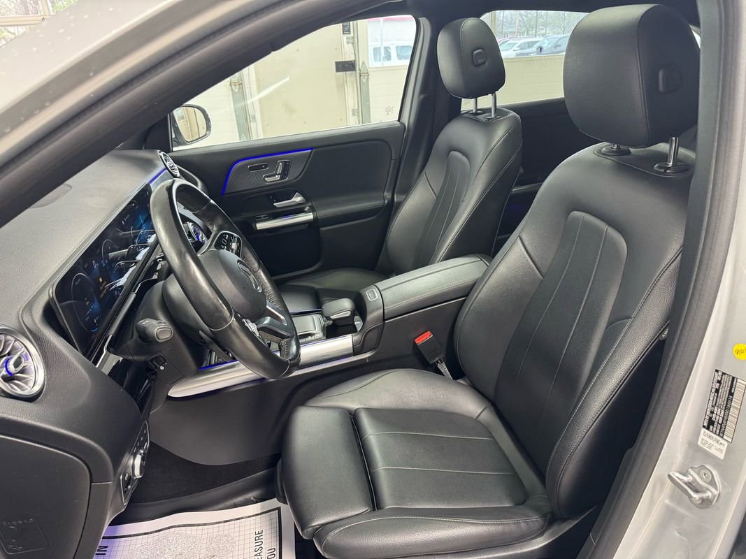 Used 2021 Mercedes-Benz GLA 250 4MATIC w/ Premium Package image 19