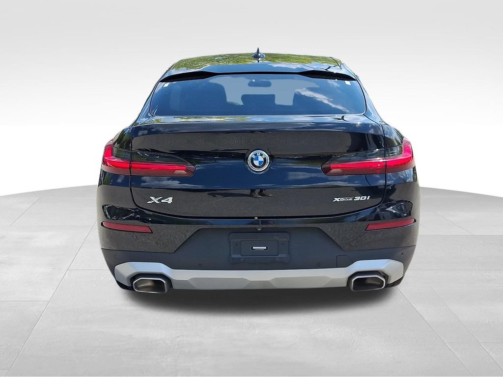 Used 2023 BMW X4 xDrive30i w/ Premium Package AWD/4WD image 5