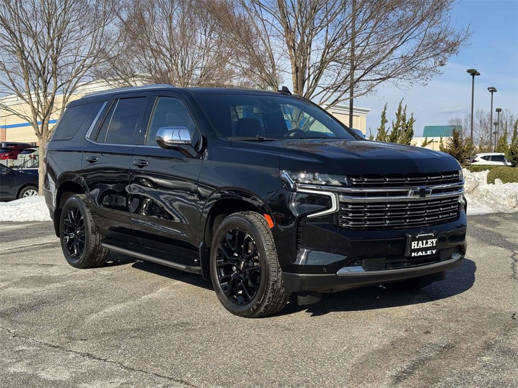 Used 2023 Chevrolet Tahoe Premier image 2