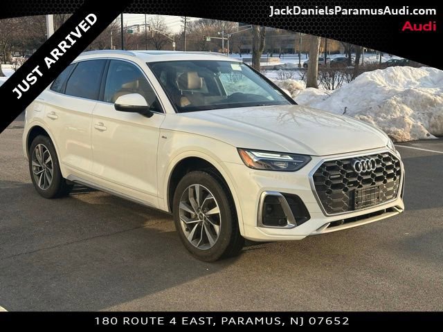 Used 2023 Audi Q5 2.0T Premium w/ Convenience Package image 5