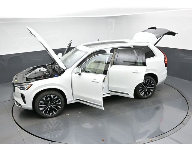 New 2026 Volvo XC90 B6 Ultra w/ Protection Package image 53