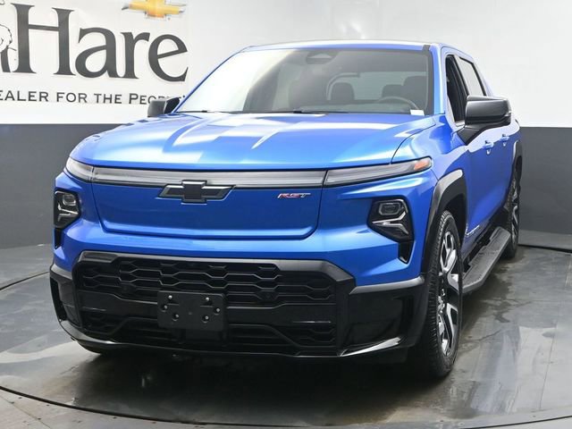 Used 2025 Chevrolet Silverado EV RST image 7