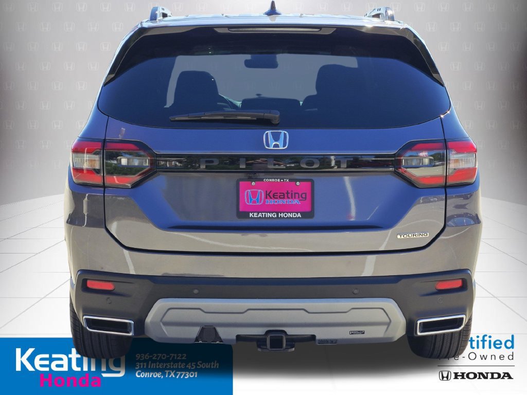 Certified 2025 Honda Pilot Touring image 7