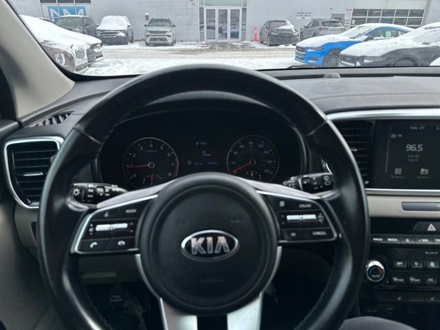 Used 2020 Kia Sportage EX image 39