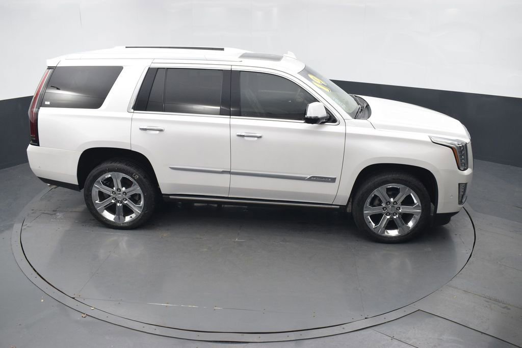 Used 2019 Cadillac Escalade Platinum image 46