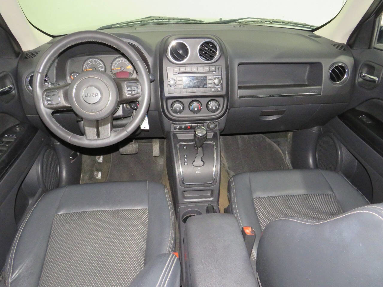 Used 2017 Jeep Patriot Sport w/ Power Value Group image 14