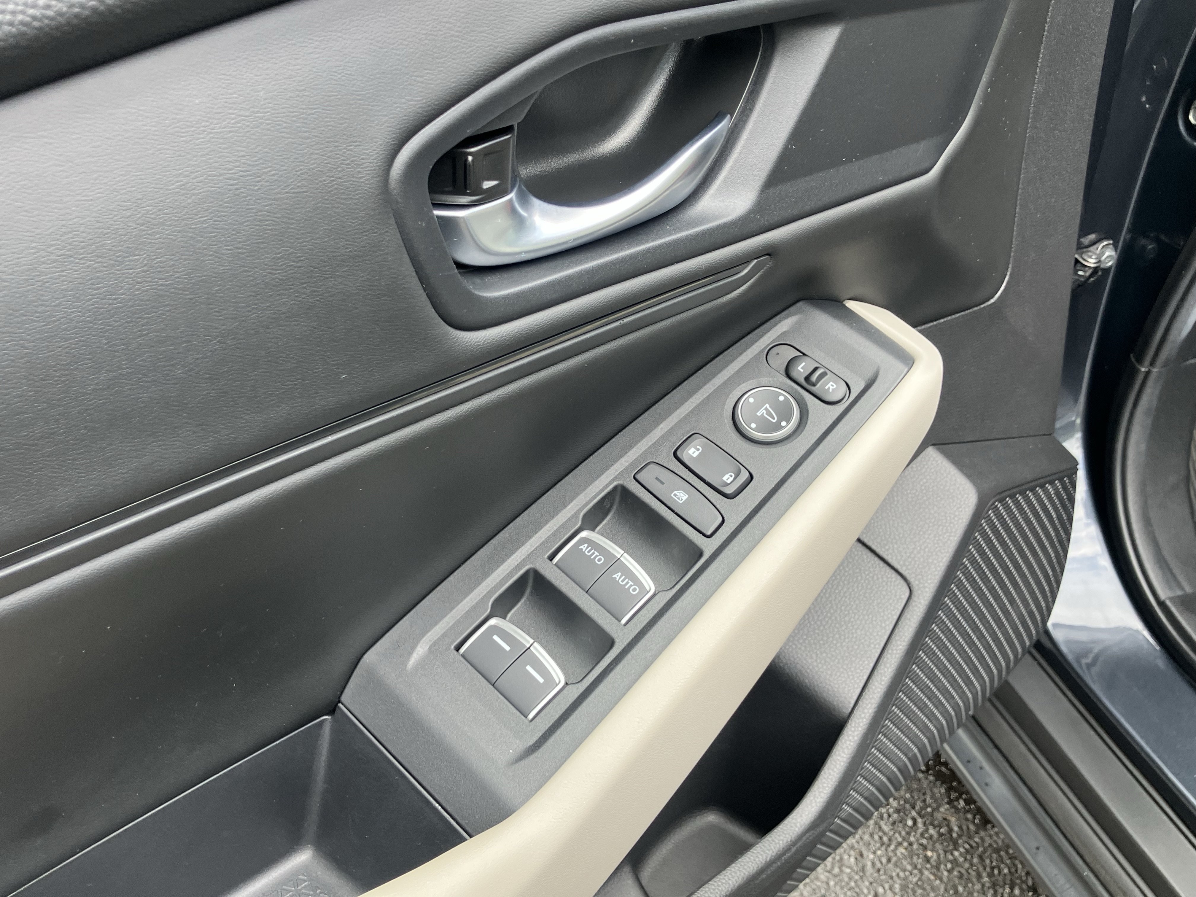 Certified 2024 Honda Accord EX image 15