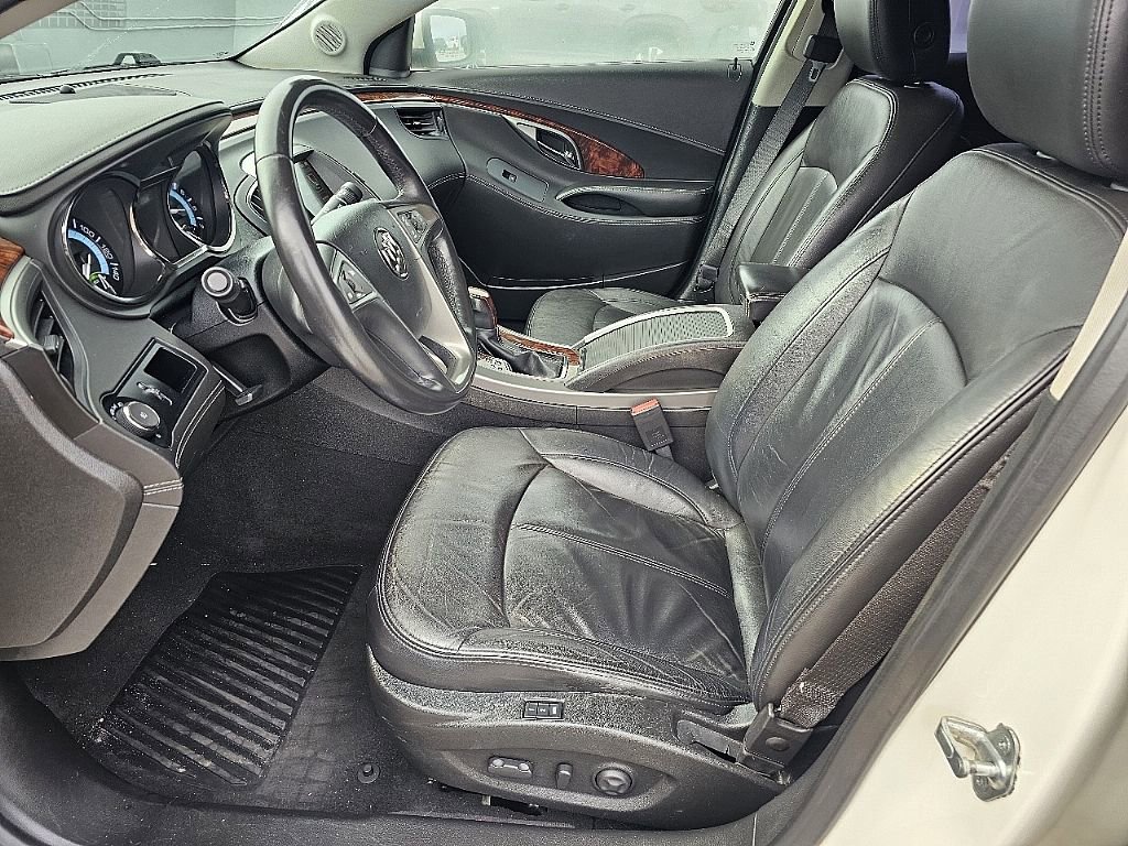 Used 2013 Buick LaCrosse Leather w/ Entertainment Package image 25