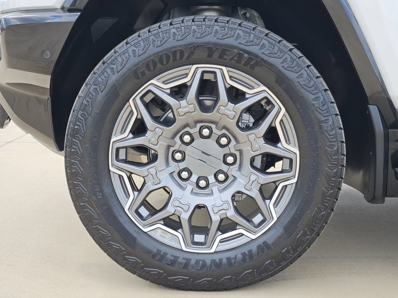 Used 2025 GMC Hummer EV 3X AWD/4WD image 12