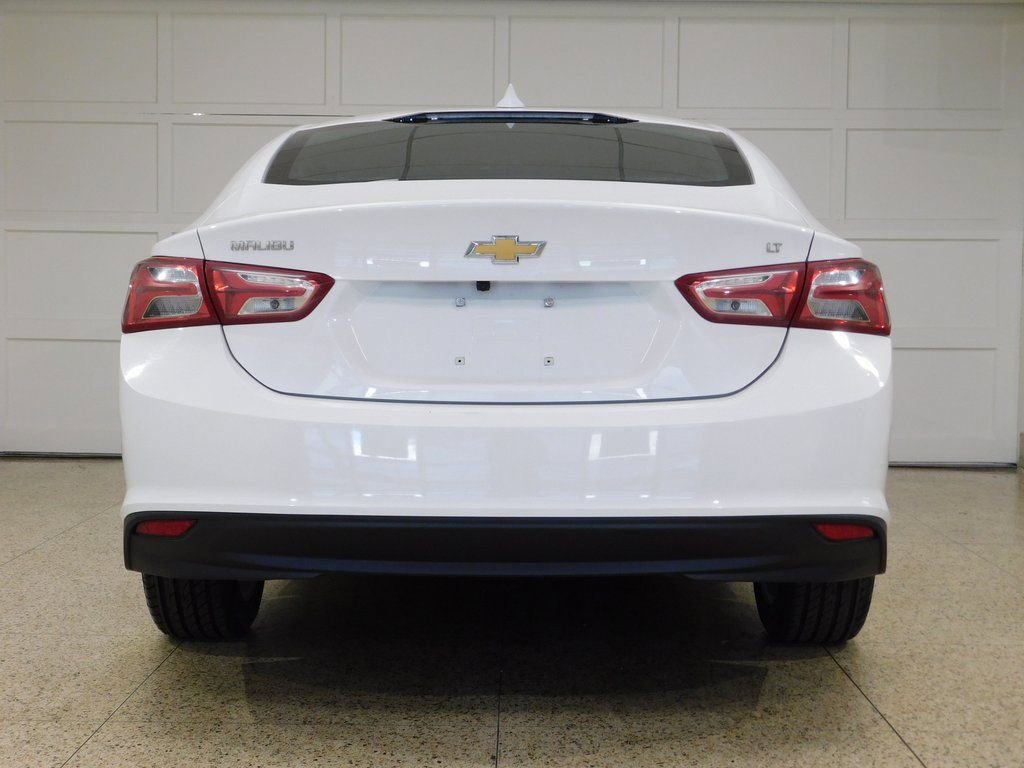 Used 2022 Chevrolet Malibu LT image 8