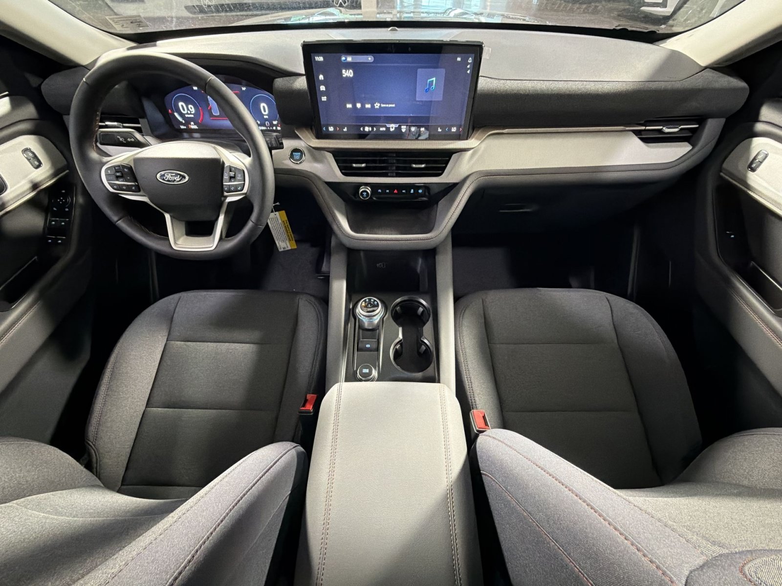 New 2026 Ford Explorer Active AWD/4WD image 34