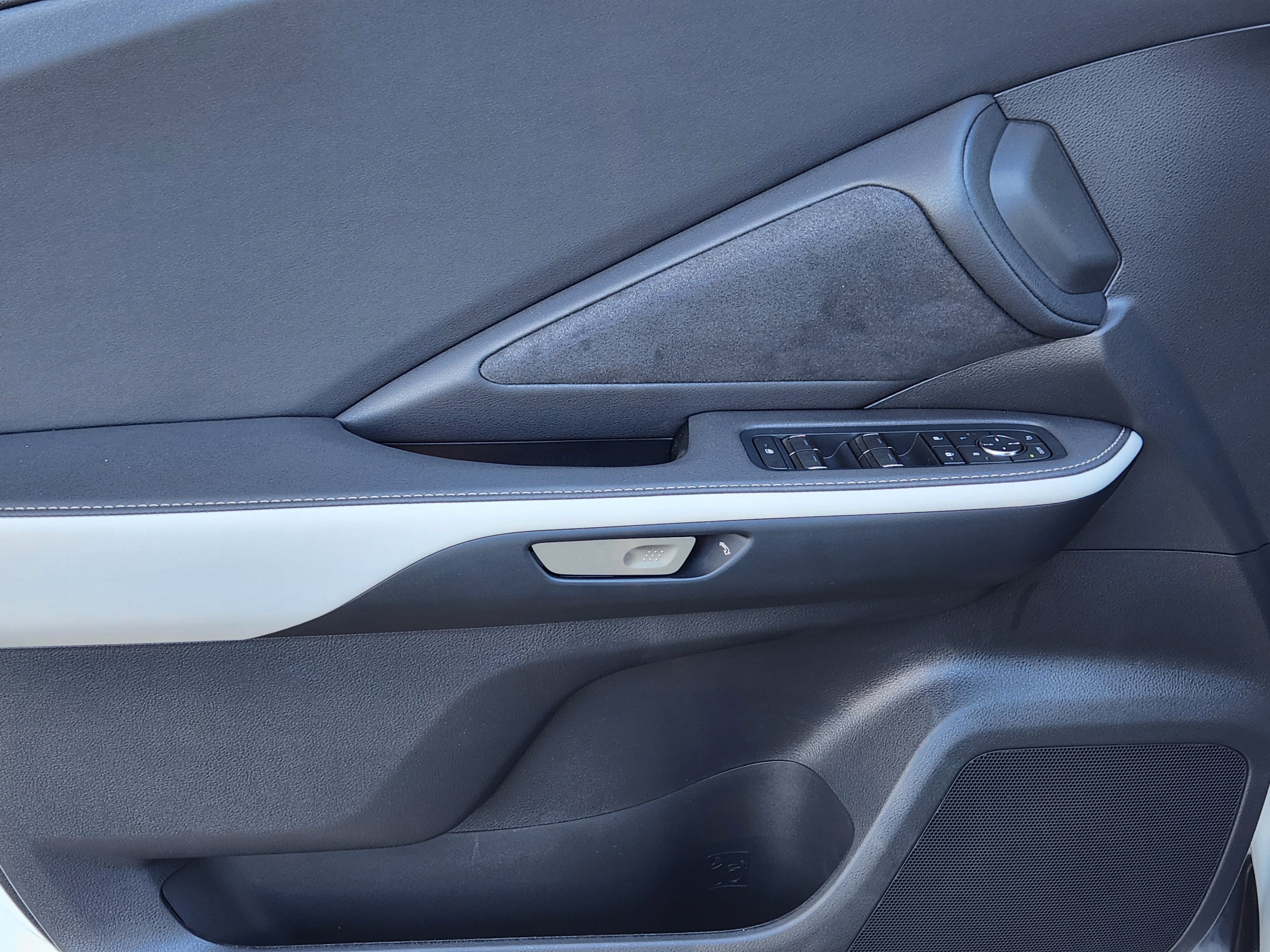 New 2026 Lexus TX 500h AWD image 18