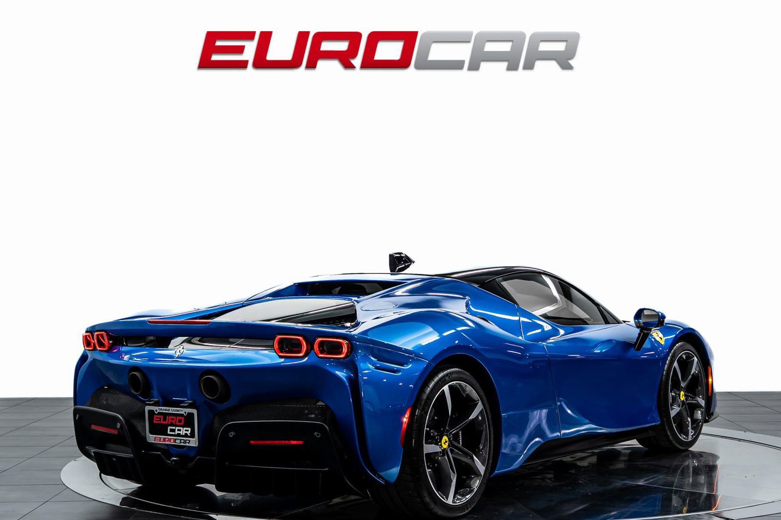 Used 2022 Ferrari SF90 Stradale image 5