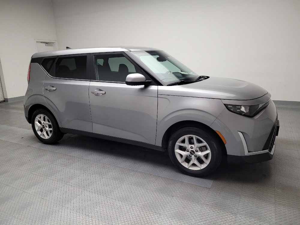 Used 2023 Kia Soul LX w/ Option Group 015 image 11