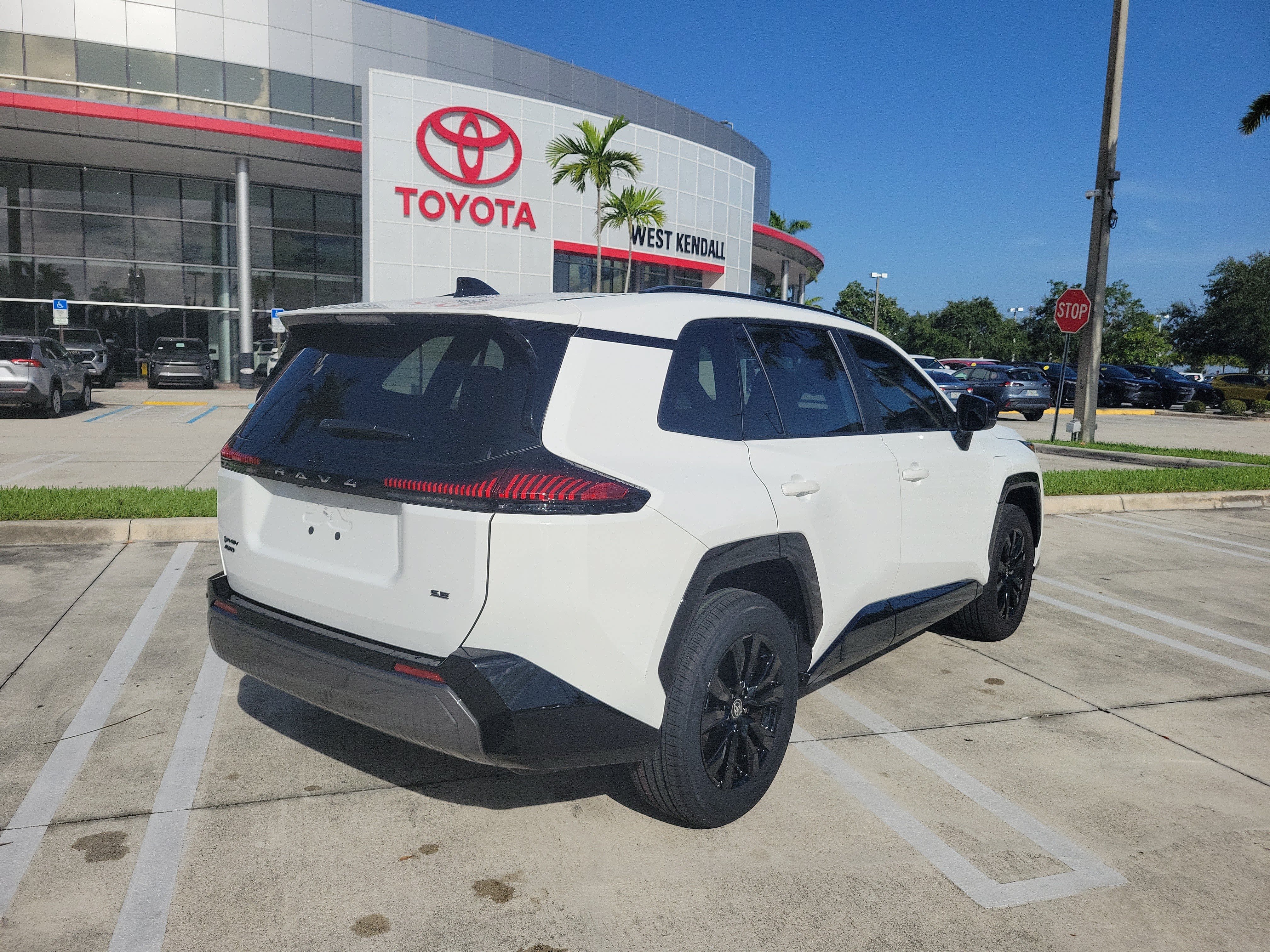 Certified 2026 Toyota RAV4 SE w/ Convenience Package AWD/4WD image 7