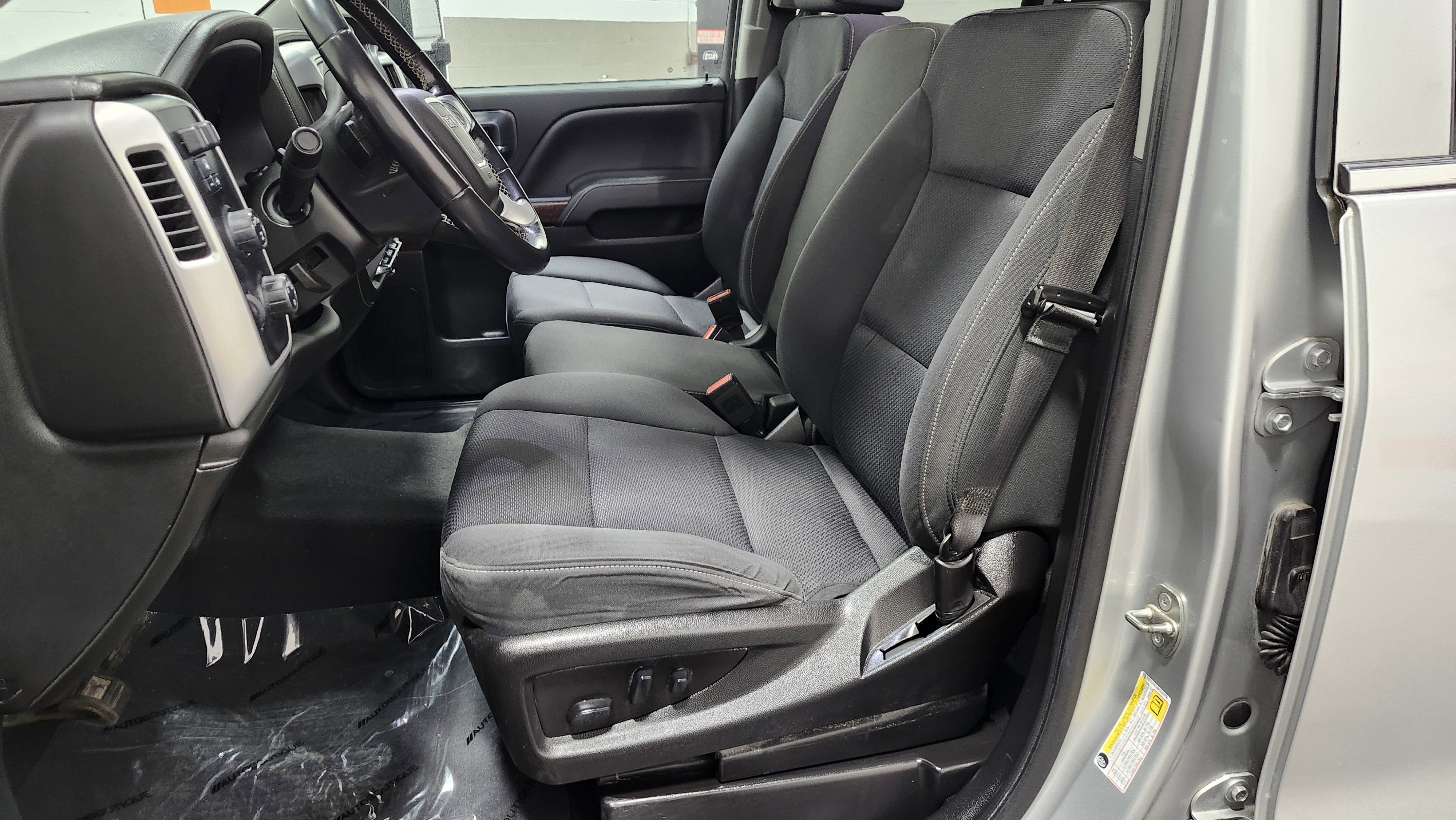 Used 2019 GMC Sierra 2500 SLE image 21