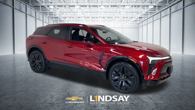 Used 2024 Chevrolet Blazer EV RS RWD image 3