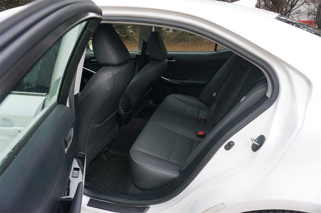 Used 2020 Lexus IS 300 AWD w/ Premium Package image 17