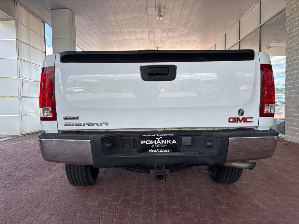 Used 2010 GMC Sierra 1500 W/T AWD/4WD image 6