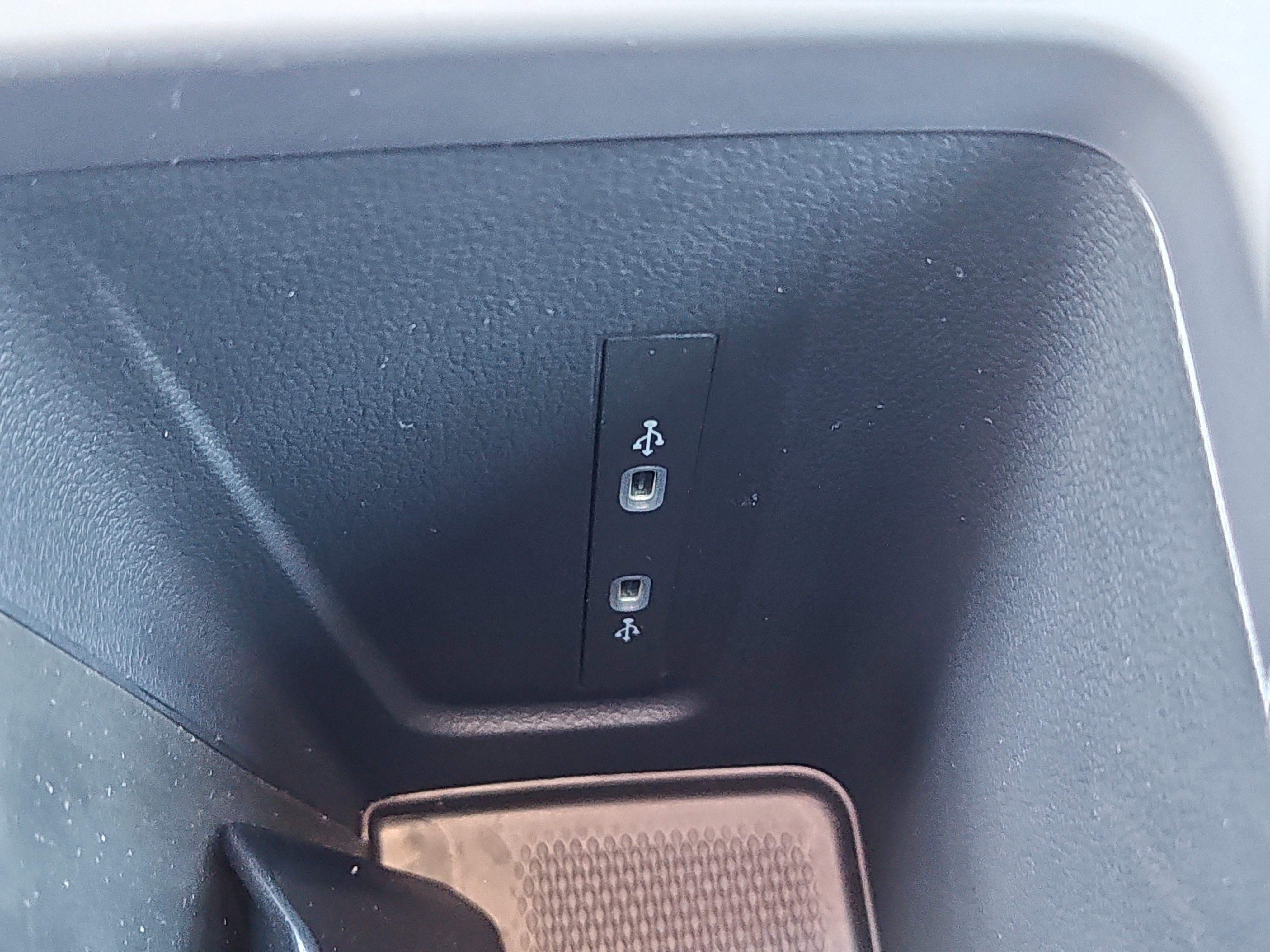 New 2026 Volkswagen Tiguan SE image 11