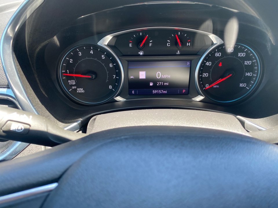 Used 2020 Chevrolet Equinox LT FWD image 14