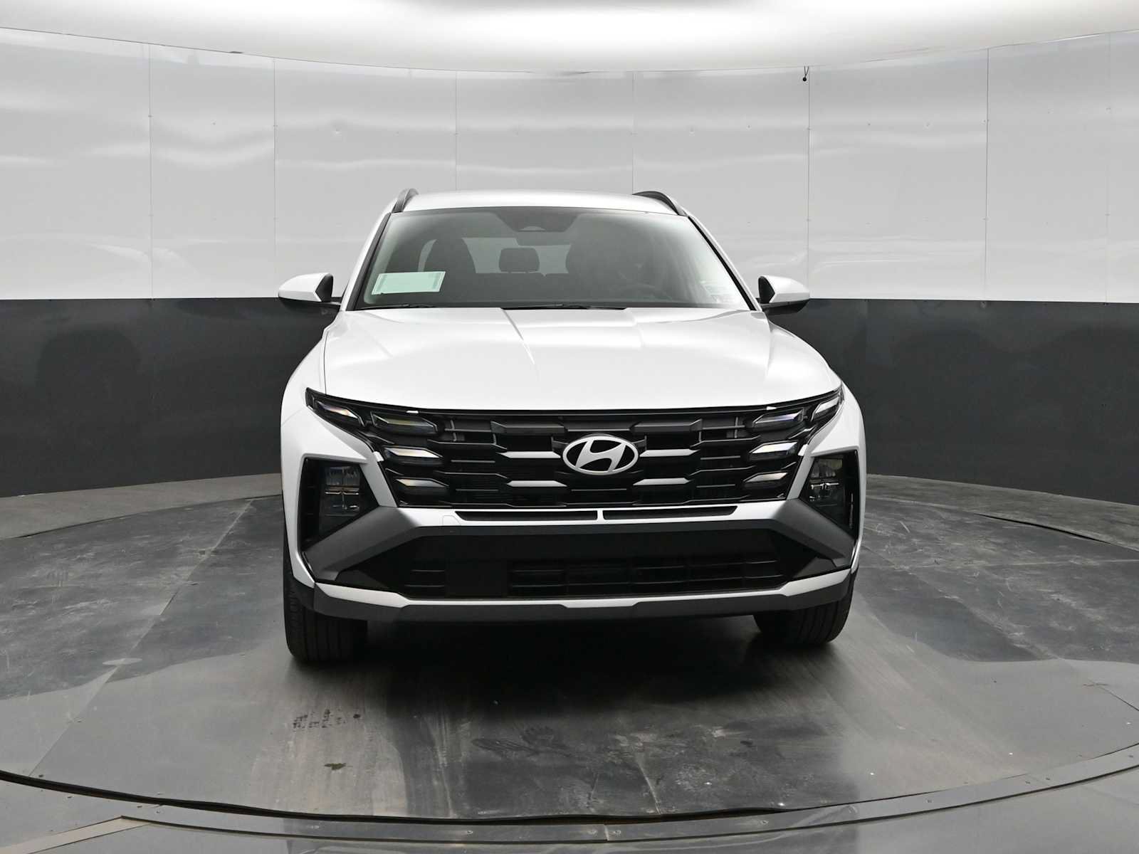 New 2026 Hyundai Tucson SEL AWD/4WD image 2