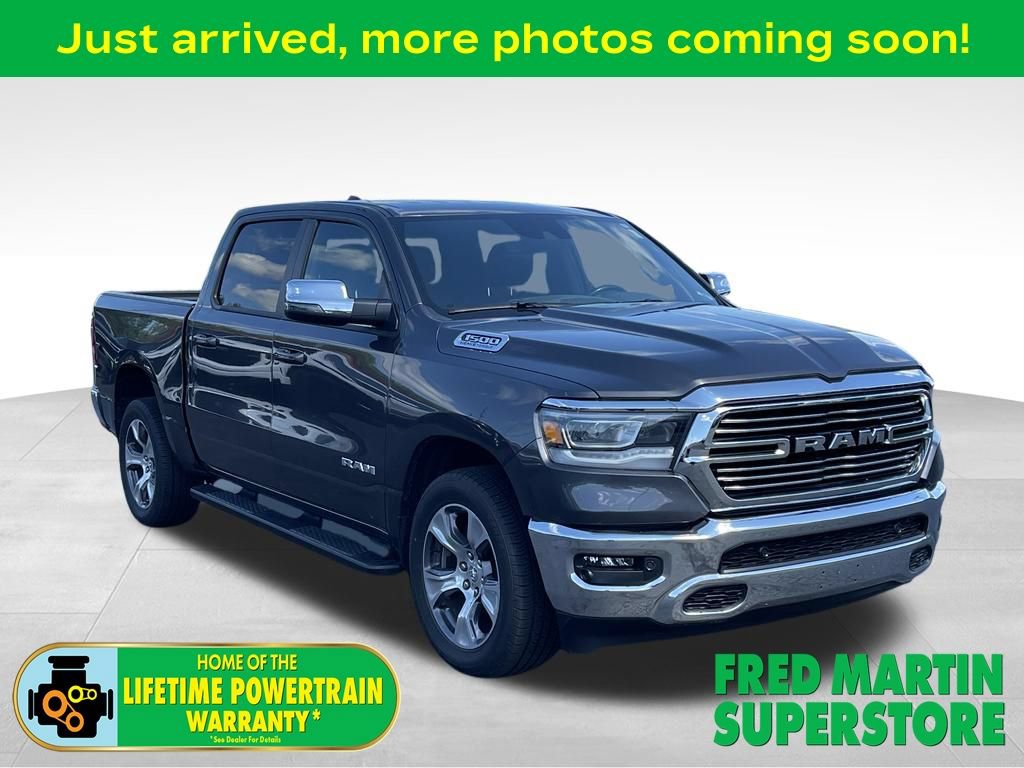 Used 2023 RAM 1500 Laramie AWD/4WD image 1
