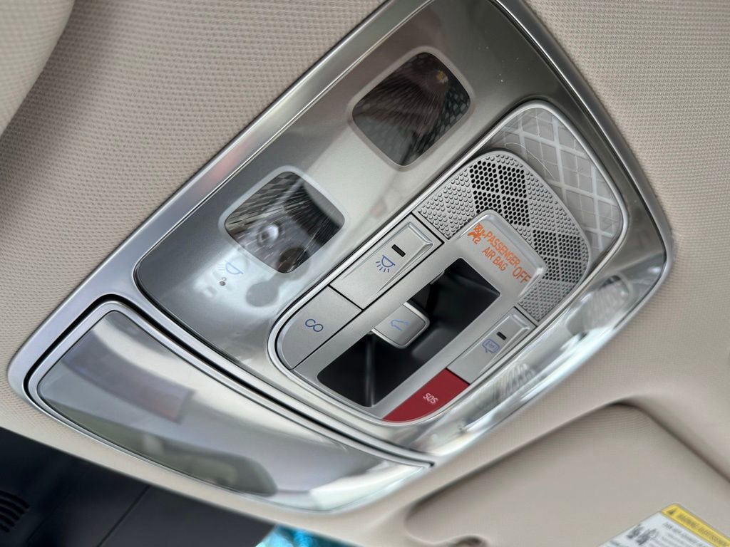 Certified 2026 Genesis GV70 2.5T Advanced AWD/4WD image 35