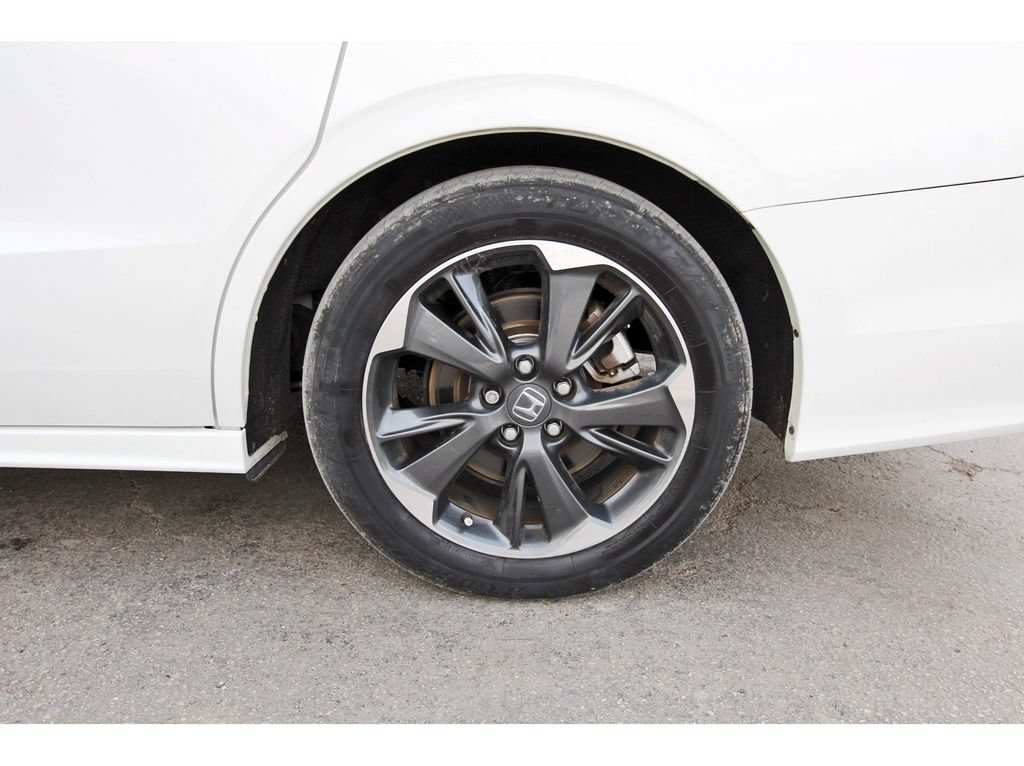 Used 2023 Honda Odyssey Elite image 34