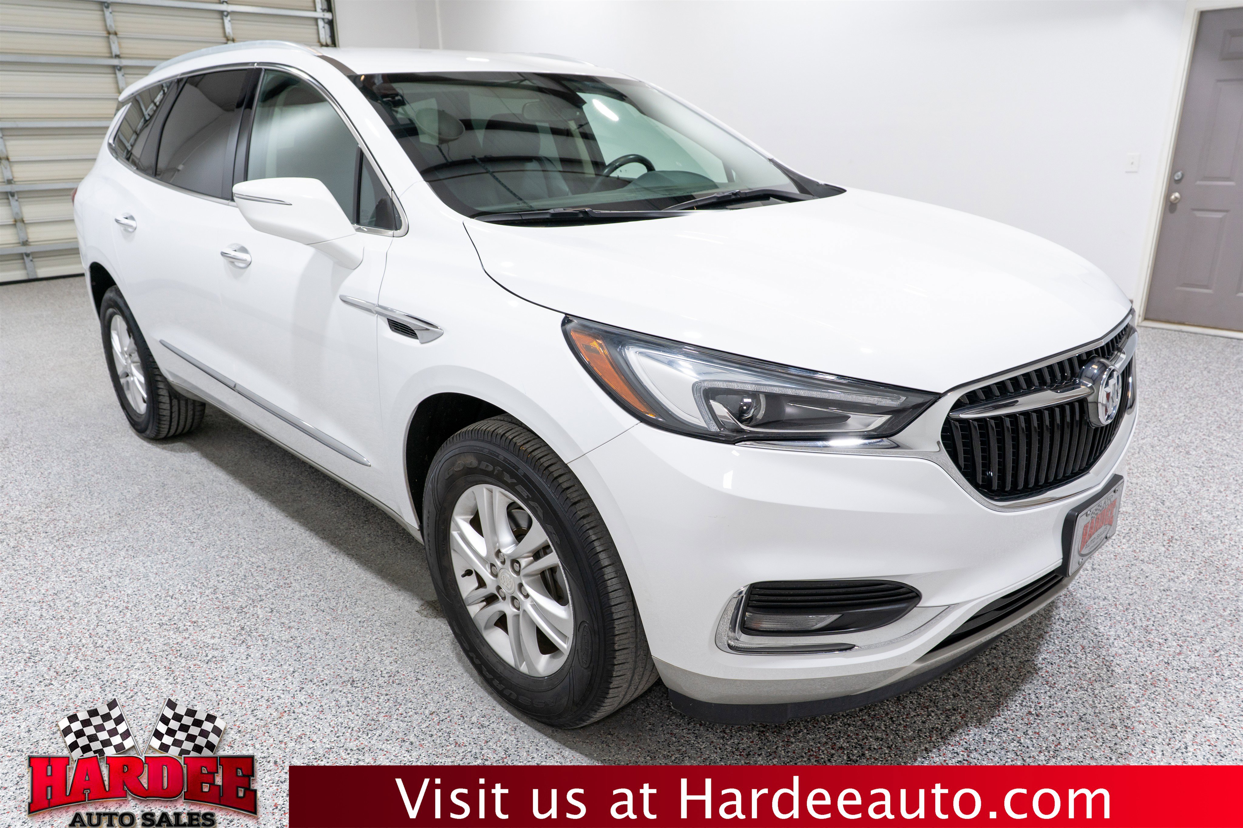 Used 2020 Buick Enclave Essence w/ Sound and Sites Package image 6