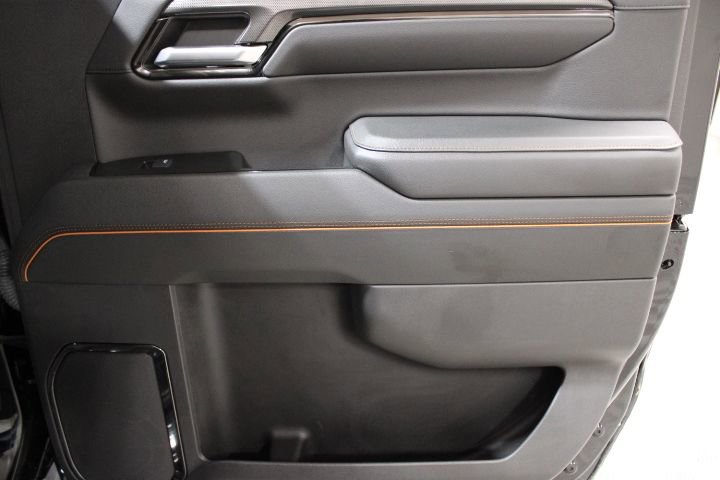 Used 2024 GMC Sierra 1500 AT4 w/ Technology Package image 21