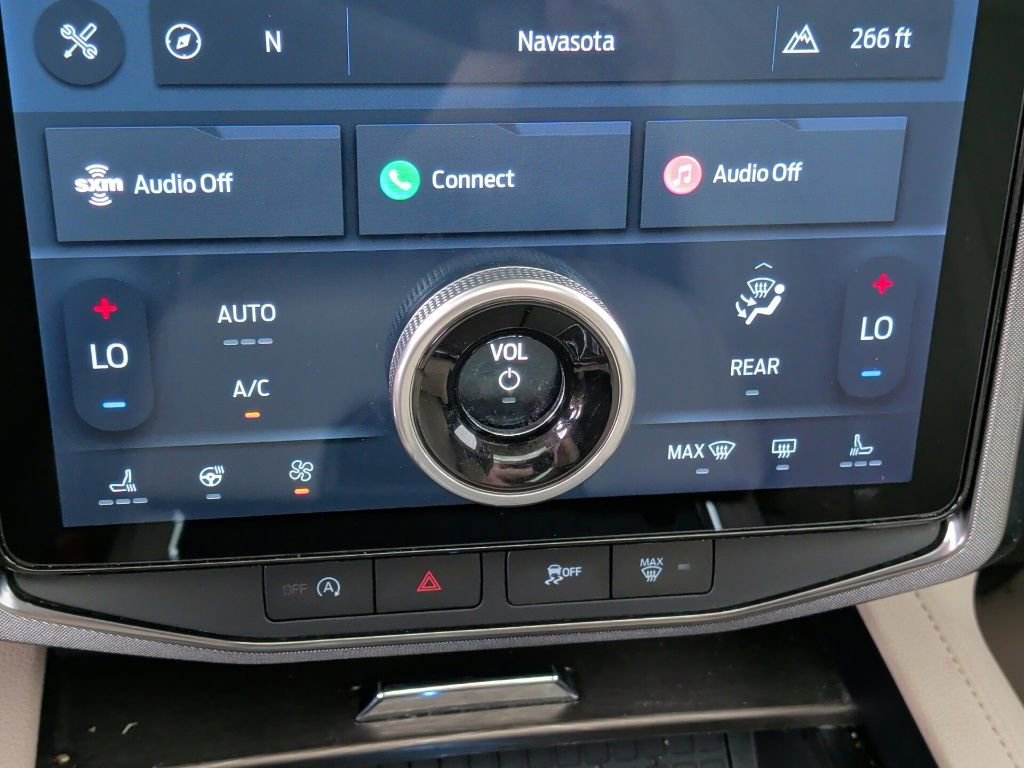 Used 2023 Ford Expedition Limited image 30