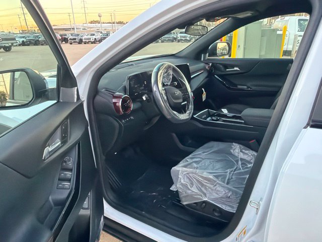 New 2027 Chevrolet Equinox RS w/ Convenience Package III AWD/4WD image 6