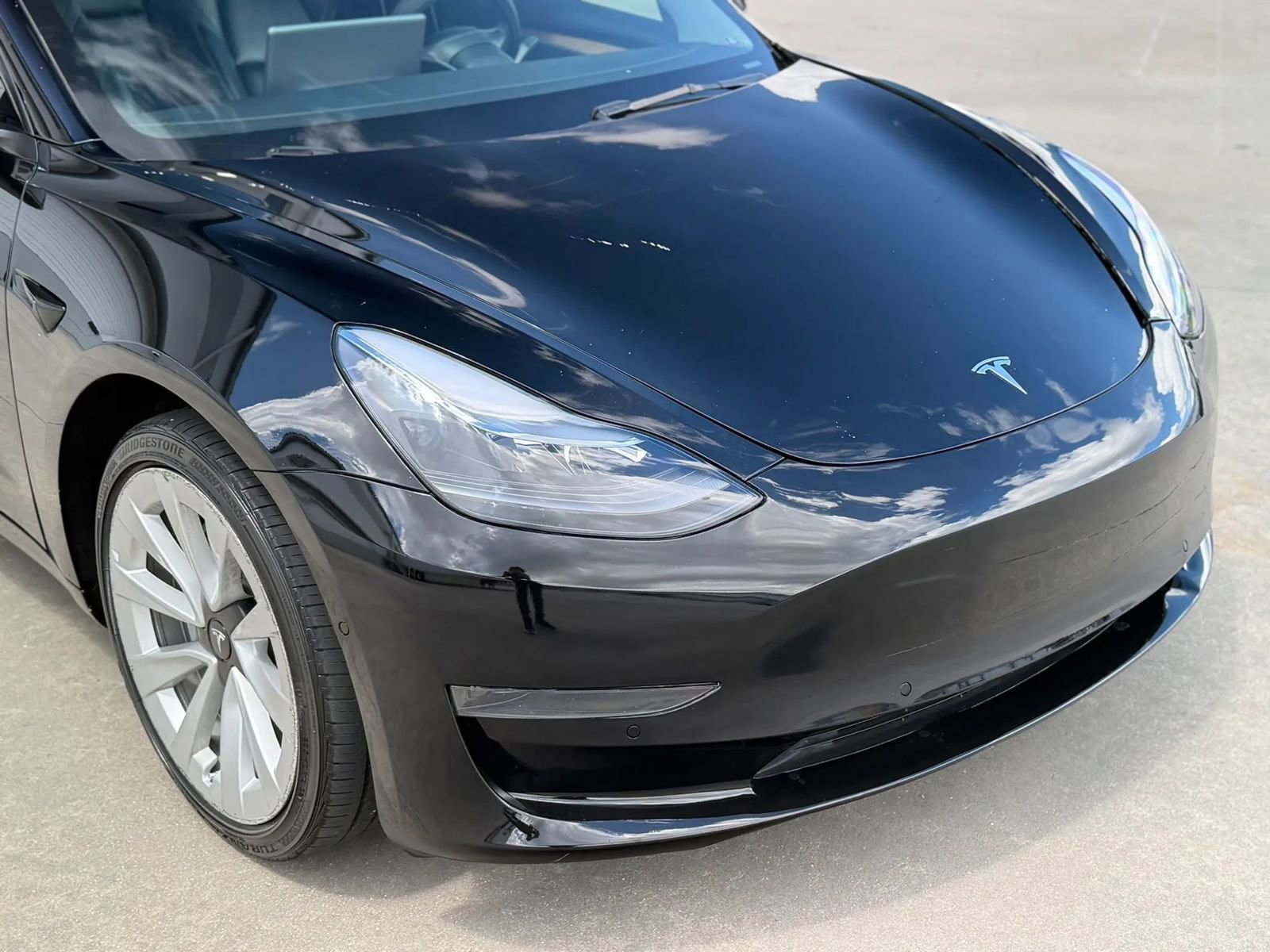 Used 2022 Tesla Model 3 Standard Range image 5