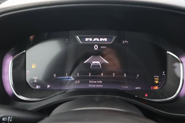 New 2026 RAM 1500 4x4 Crew Cab image 9