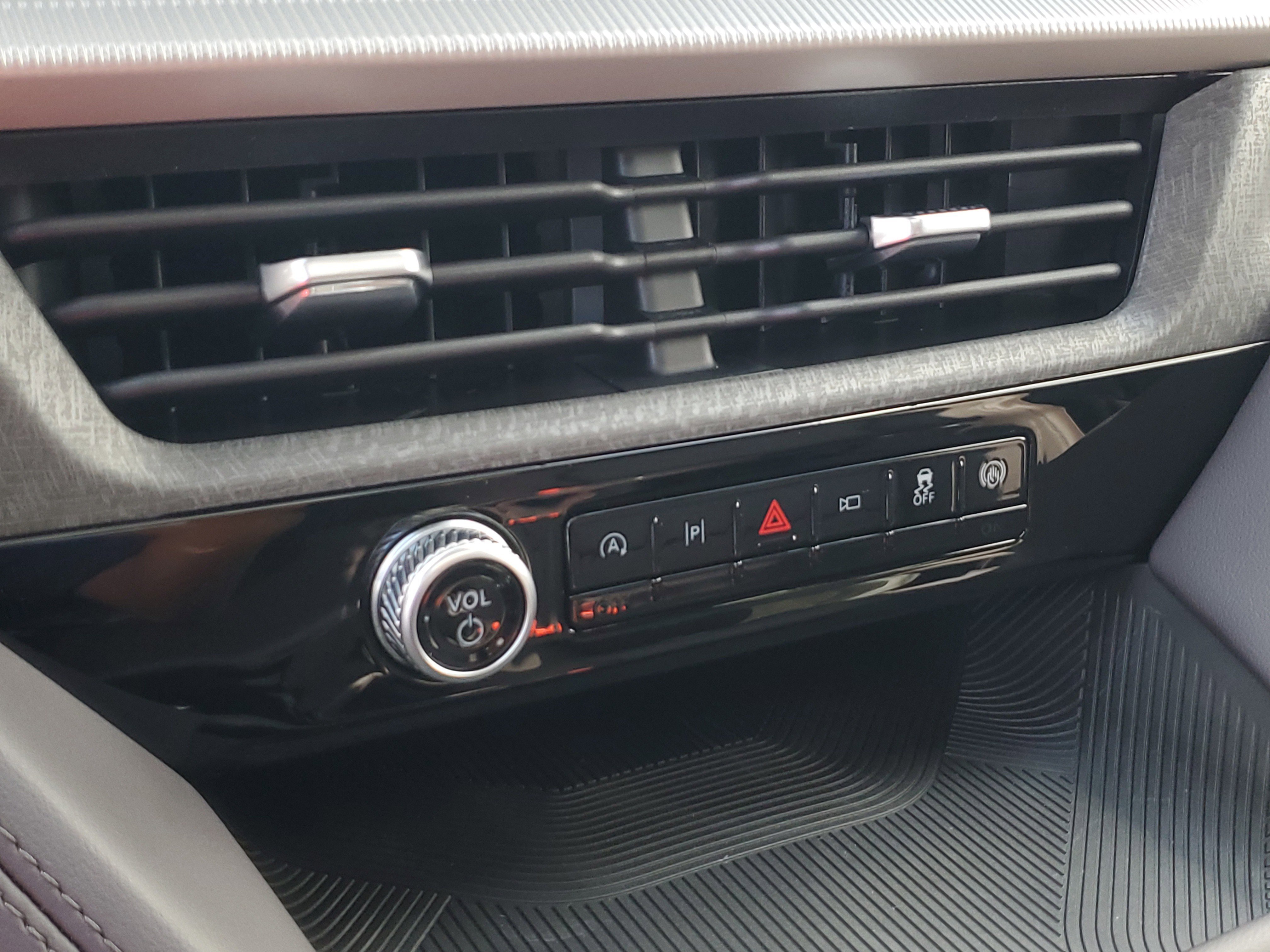 New 2026 Ford Explorer Platinum RWD image 25