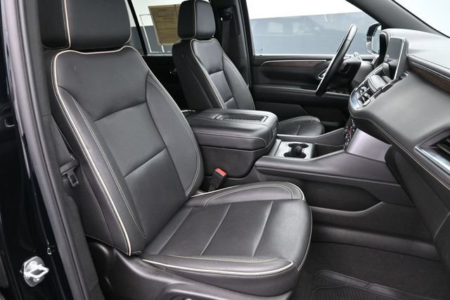 Used 2024 Chevrolet Tahoe Premier AWD/4WD image 33