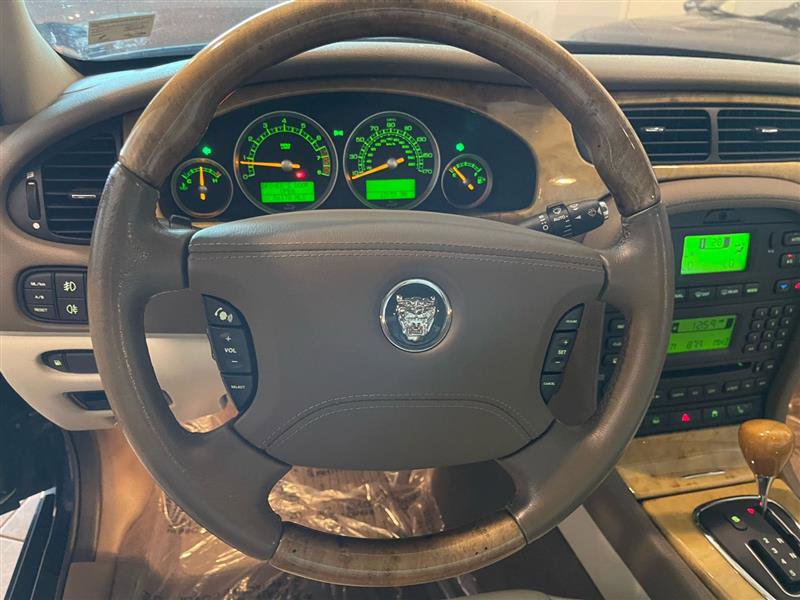 Used 2006 Jaguar S-TYPE 3.0 image 12