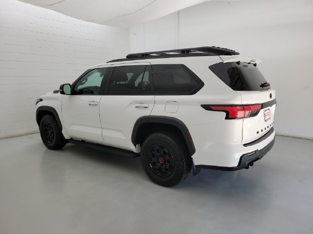 Used 2025 Toyota Sequoia TRD Pro AWD/4WD image 6