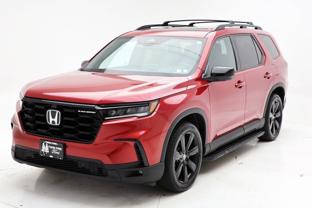 Used 2025 Honda Pilot Black Edition video 2