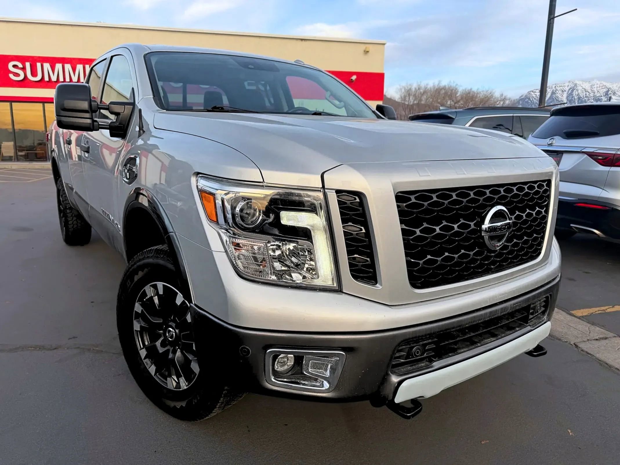 Used 2018 Nissan Titan PRO-4X w/ Pro-4x Utility Package image 2