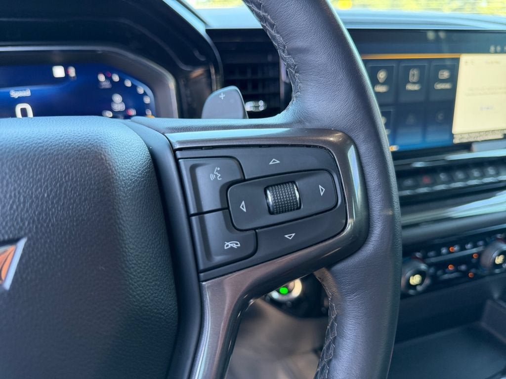 Used 2022 Chevrolet Silverado 1500 ZR2 w/ Technology Package AWD/4WD image 16