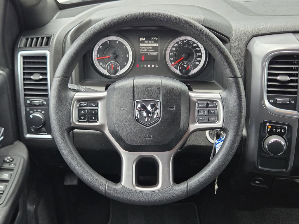 Used 2024 RAM 1500 Classic Warlock RWD image 17