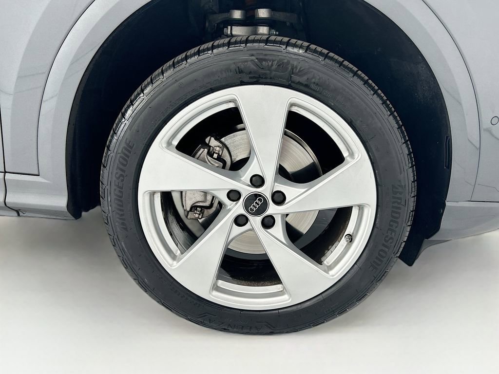Certified 2025 Audi Q5 Premium Plus w/ Premium Plus image 31
