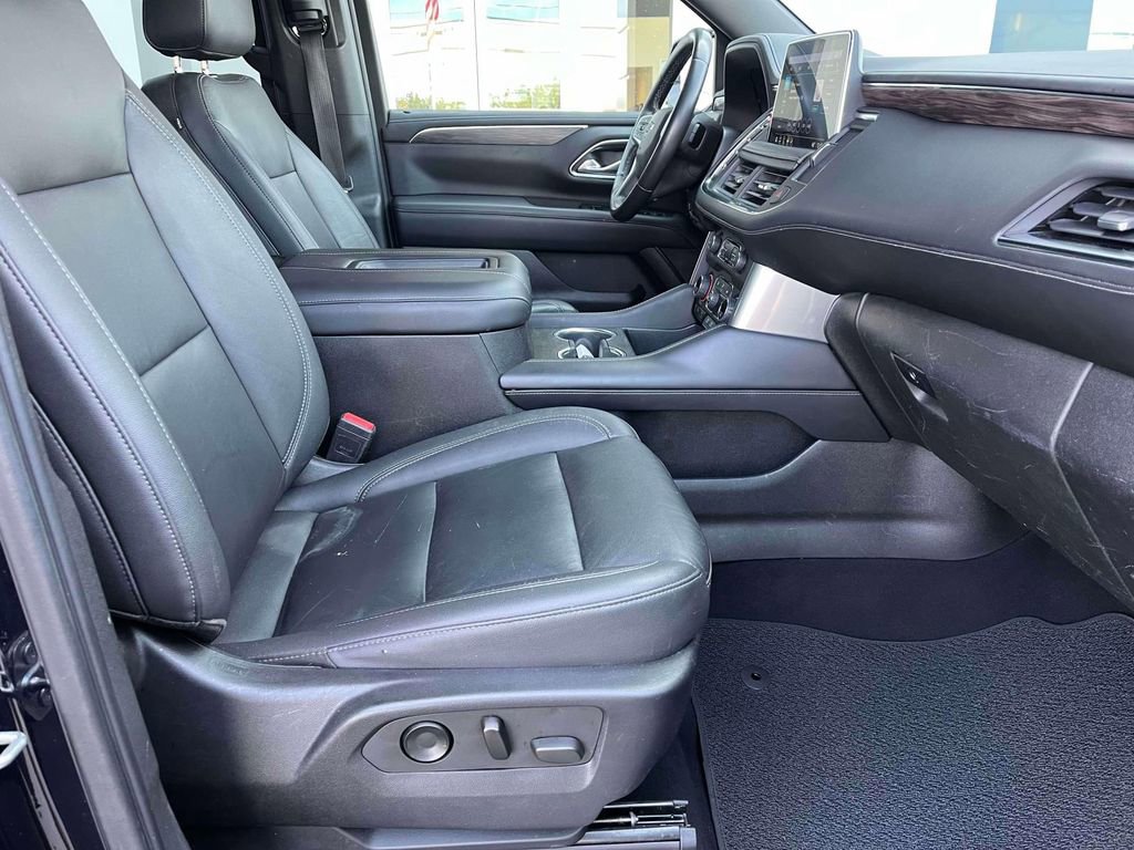 Used 2021 Chevrolet Tahoe Z71 AWD/4WD image 24