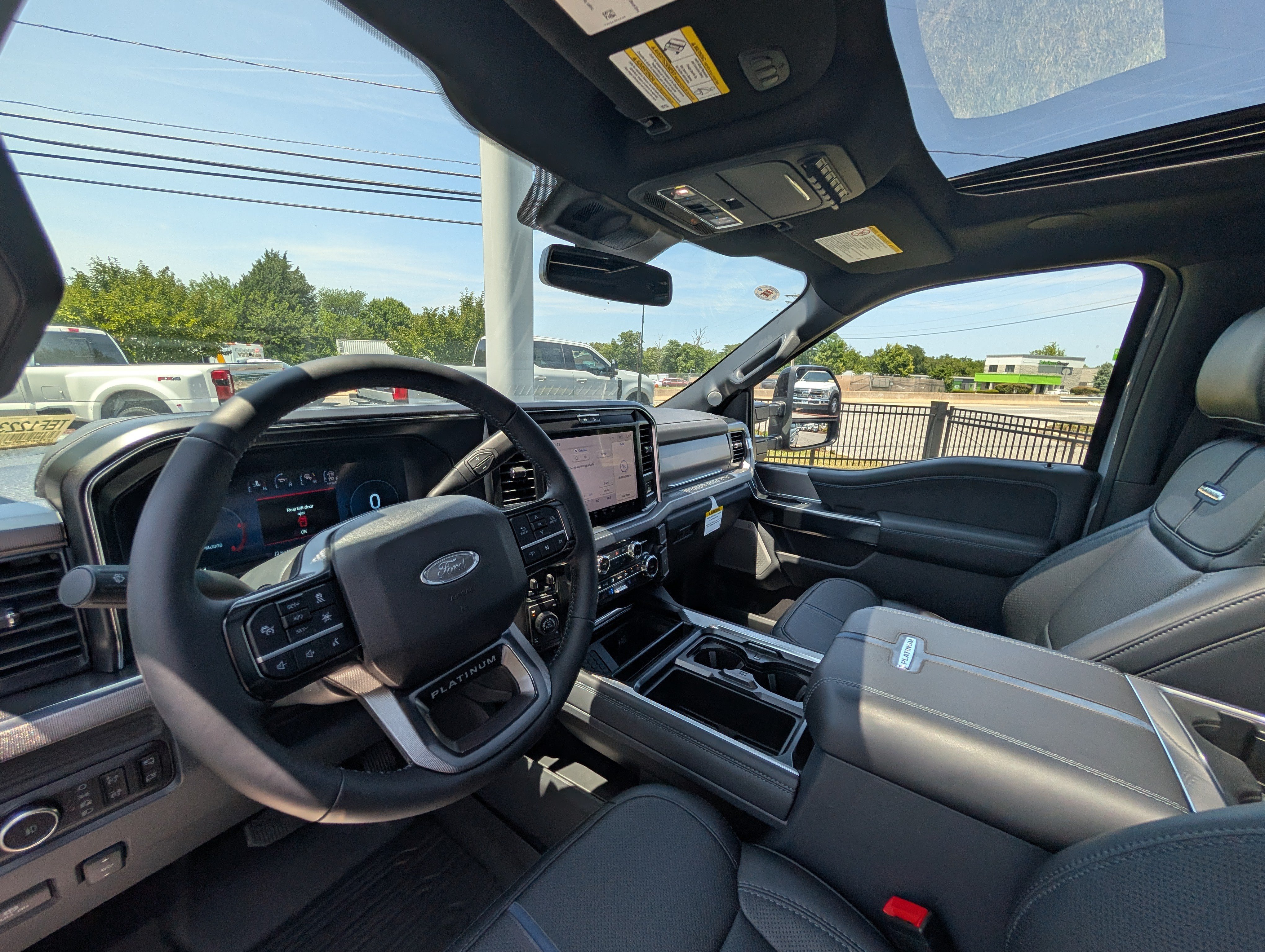 New 2026 Ford F250 Platinum w/ Tremor Off-Road Package AWD/4WD image 11