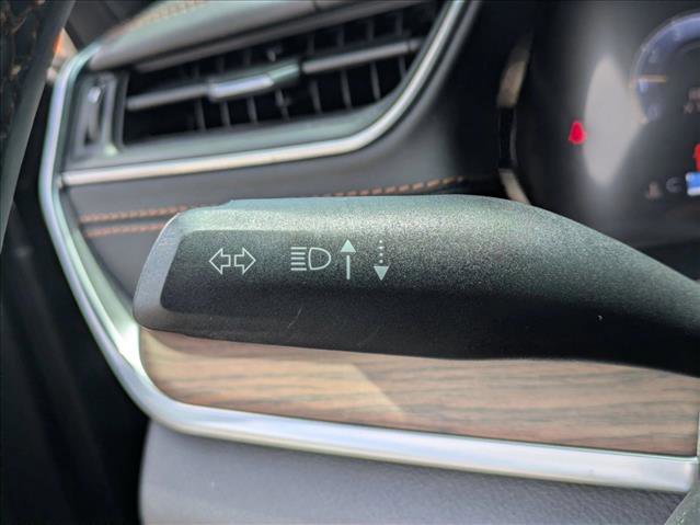 Used 2021 Jeep Grand Cherokee L Summit w/ Advanced Protech Group IV image 12