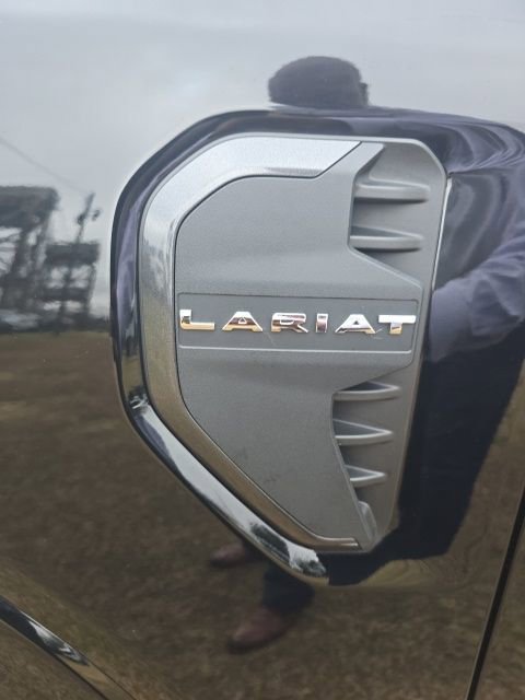 Used 2024 Ford Ranger Lariat w/ FX4 Off-Road Package image 11