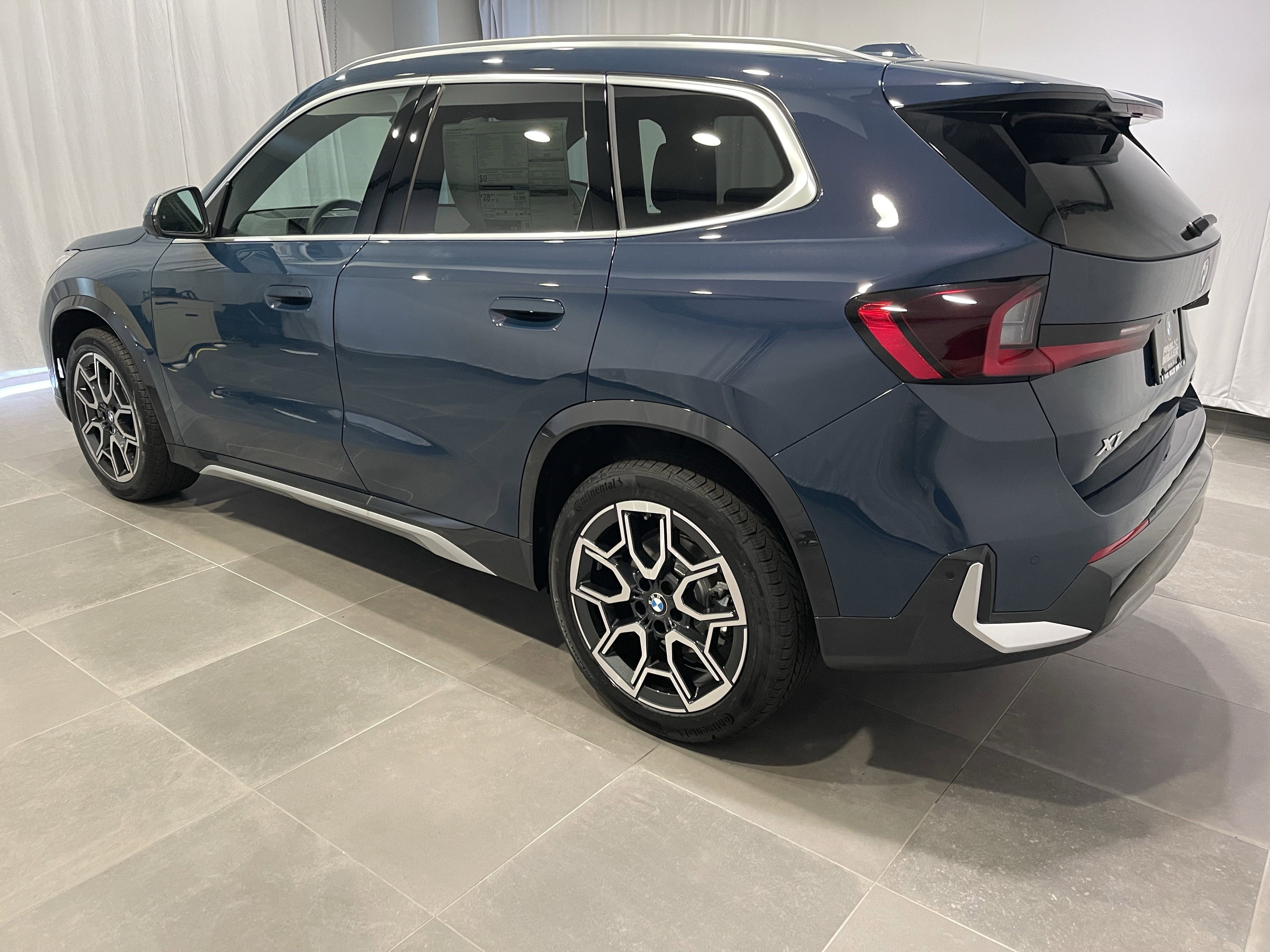 New 2026 BMW X1 xDrive28i w/ Technology Package AWD/4WD image 4